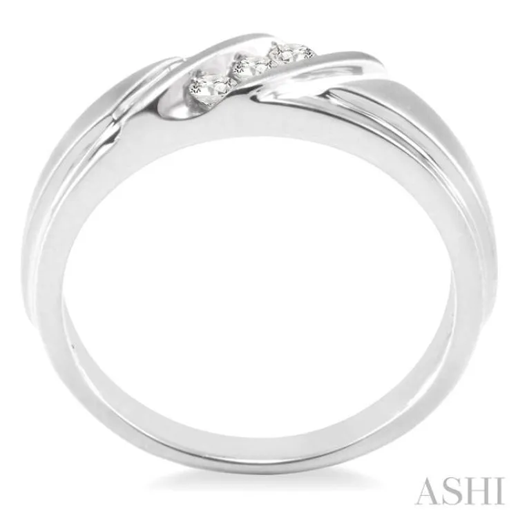 1/8 Ctw Round Cut Diamond Men's Ring in 14K White Gold