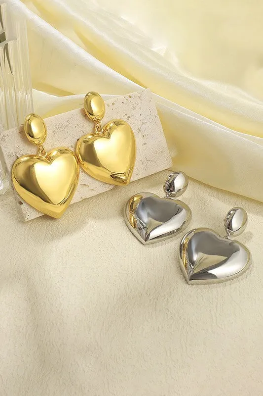 Lustrous Heart Dangle Earrings - Gold